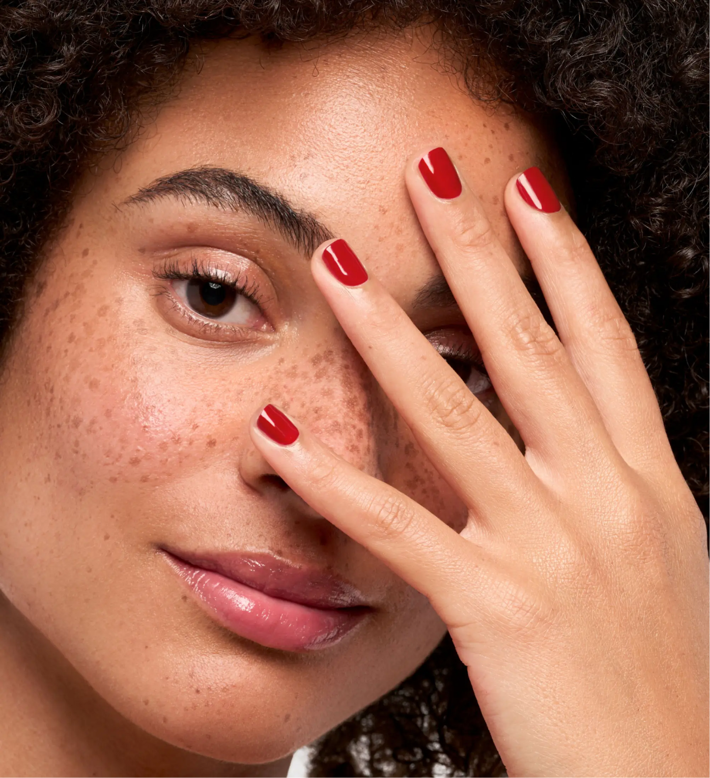 Vernis Color Strong Durcisseur - Rouge Allure